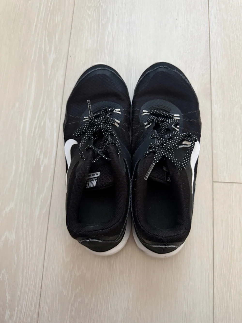 ✨ Nike Dual-Tone Black and White Shoes